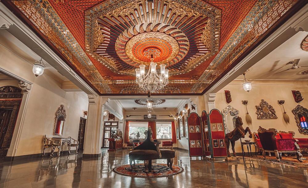 منتجع وسبا ذا رويال ريتريت