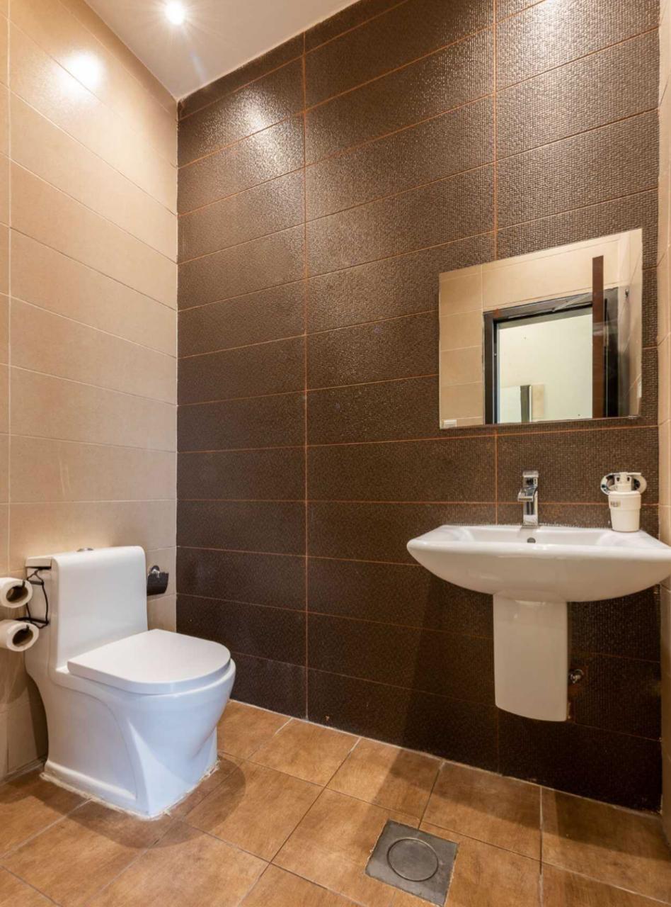 Elegant Chalet with Pool | 2854 Bathroom