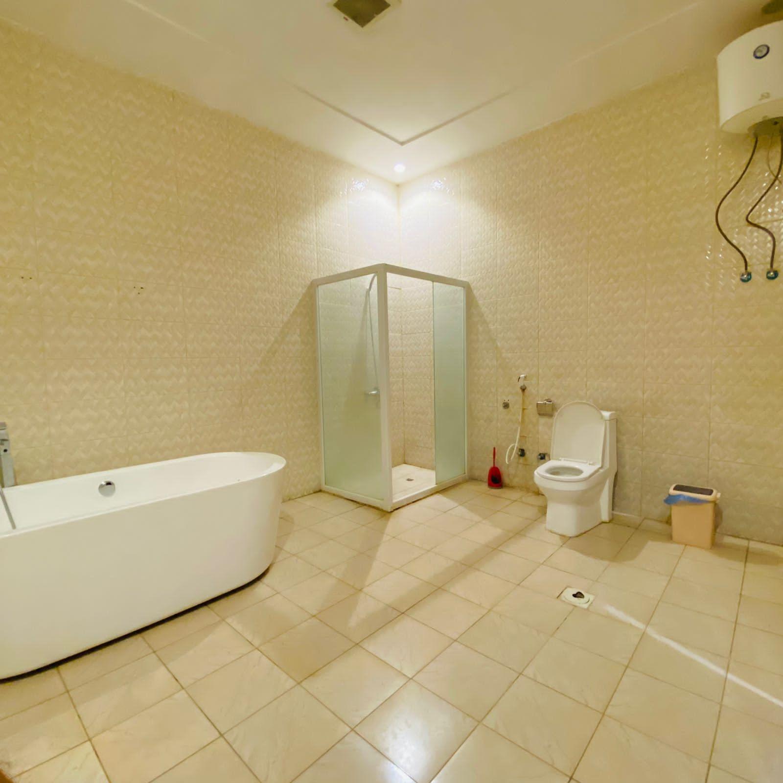 Attractive Chalet with Comfortable and Simple Furniture | 3629 Bathroom