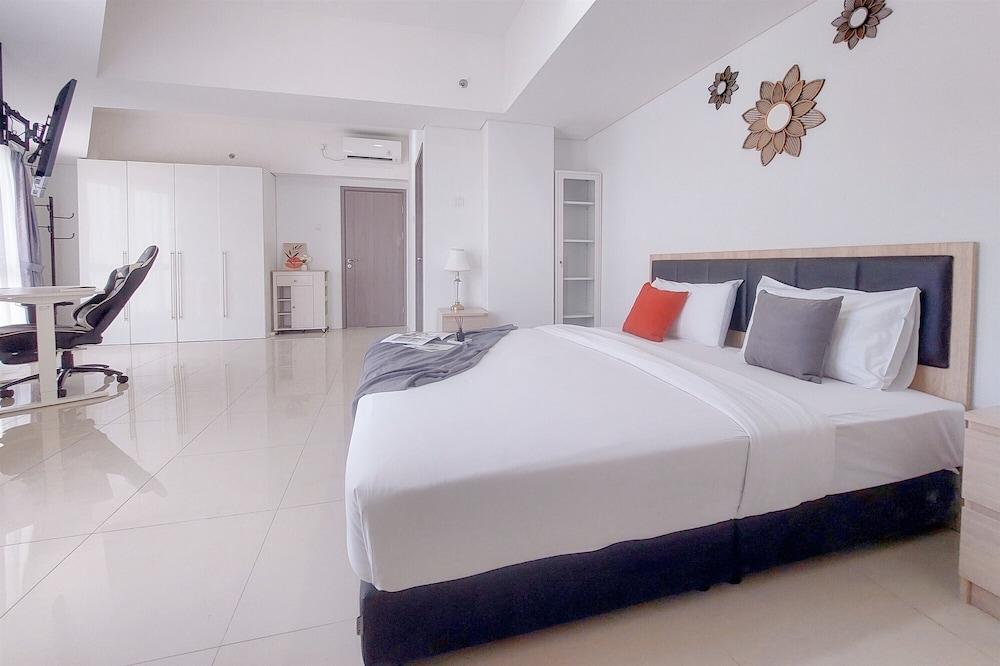 Comfortable And Homey 1Br Tamansari Bintaro Mansion Apartment Room