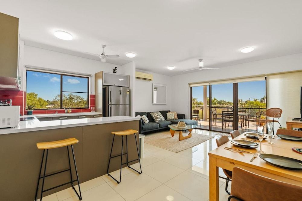 يانتي آت نايت كليف فوريشور بول شوبس كافيه غرفة