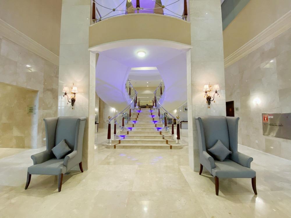 Corp Al Khobar Corniche Hotel Exterior