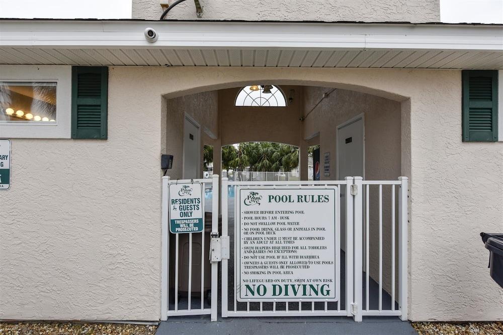 Baberville By Book That Condo Outdoor Pool