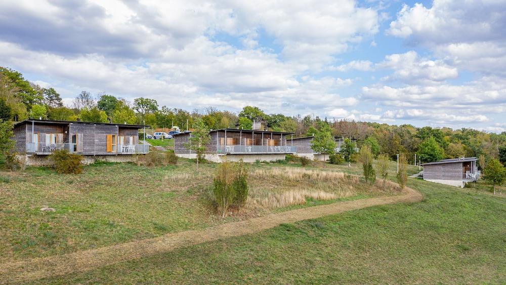 مدام  فاكنسيز ريزودنس لي أوت دي فالجولي