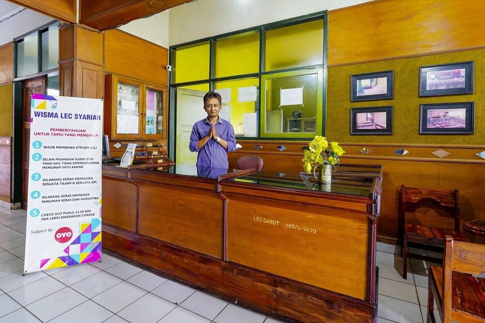 Hotel O Wisma Lec Syariah Interior