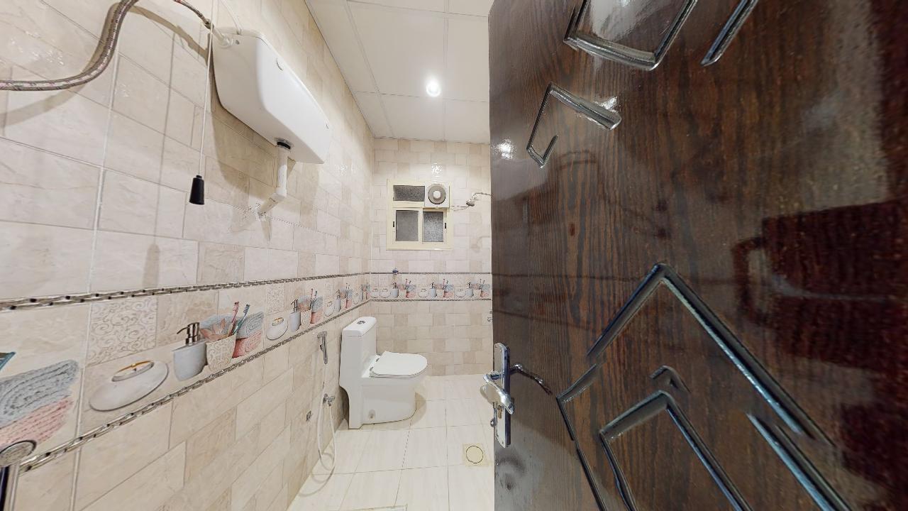 شاليه بتصميم مريح وأثاث مريح وبسيط | 1369 حمام
