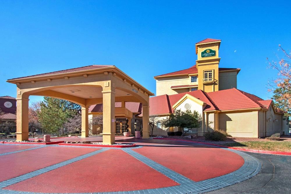 La Quinta Inn & Suites by Wyndham Albuquerque West