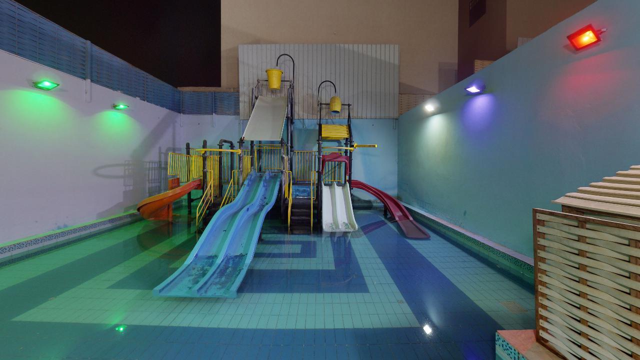Amazing Chalet with Water Games | 584