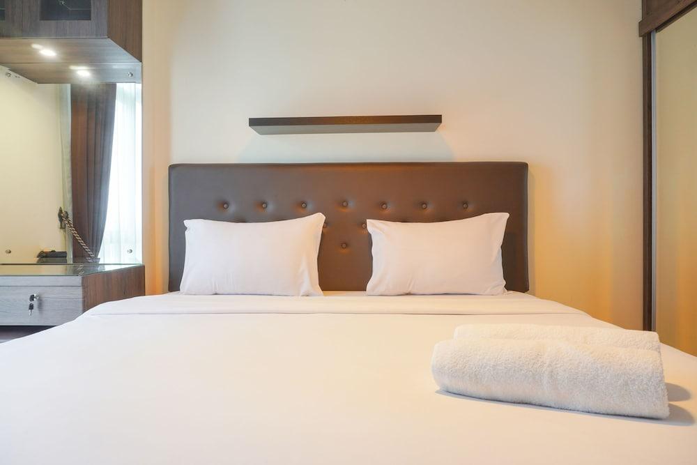 Luxury 1Br Apartment At Pejaten Park Residence