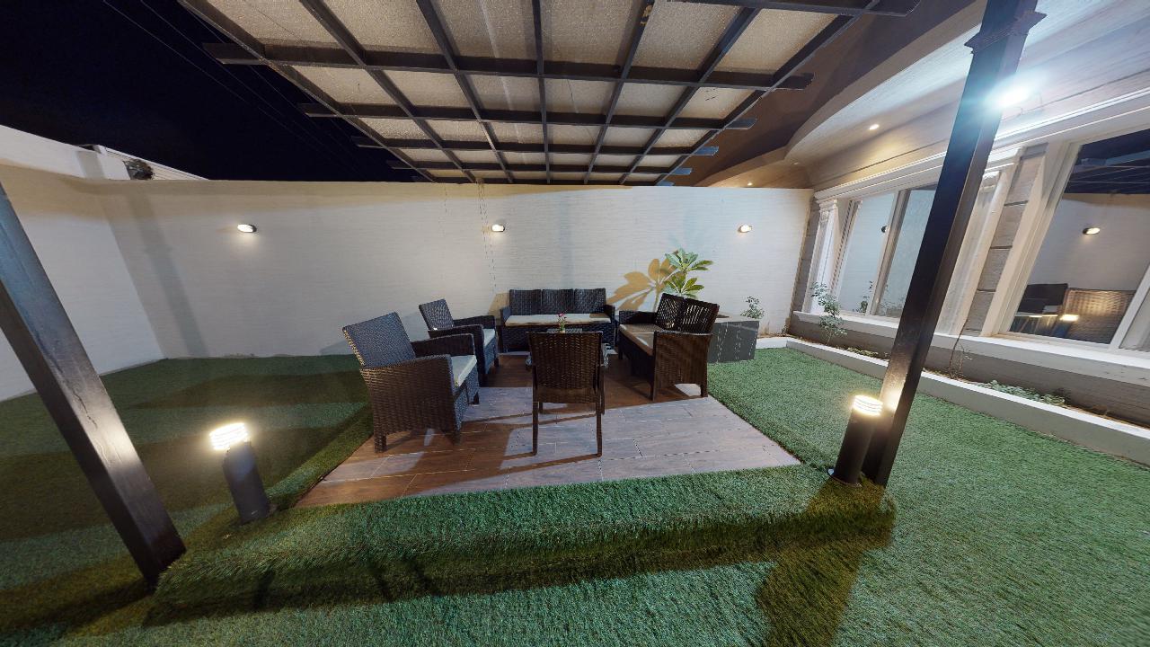 Comfy Chalet with Comfortable and Simple Furniture | 1378