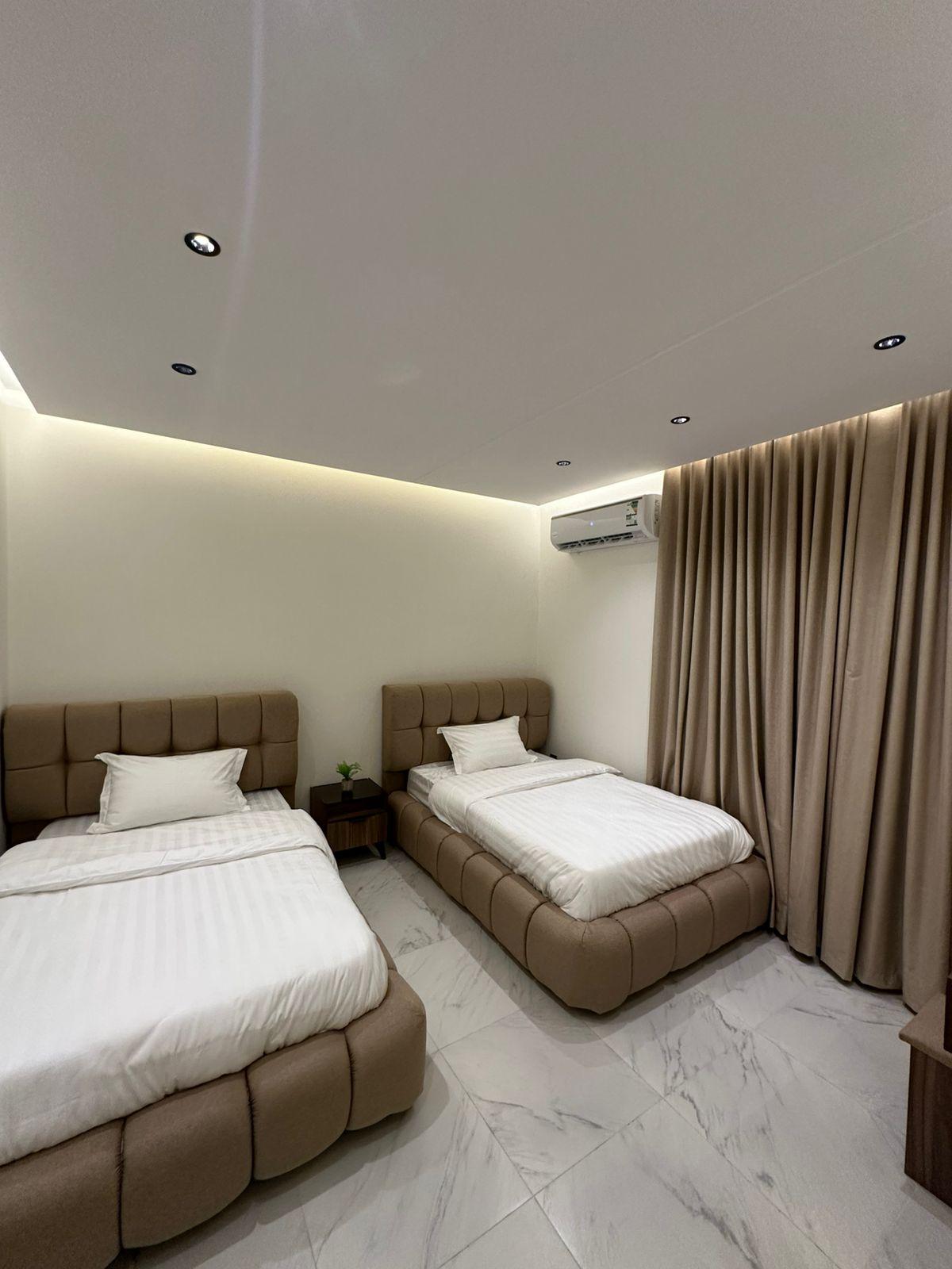 Modern Apartment with Self Check-in | 5734 Bedroom
