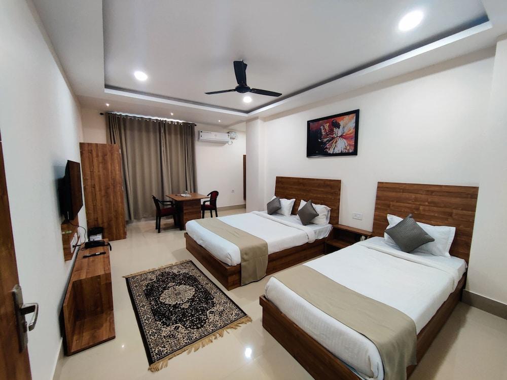 هابي هوم ليفينج غرفة