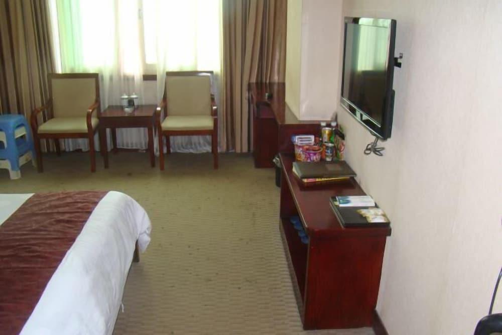 Xiangxiang Pengdu Hotel