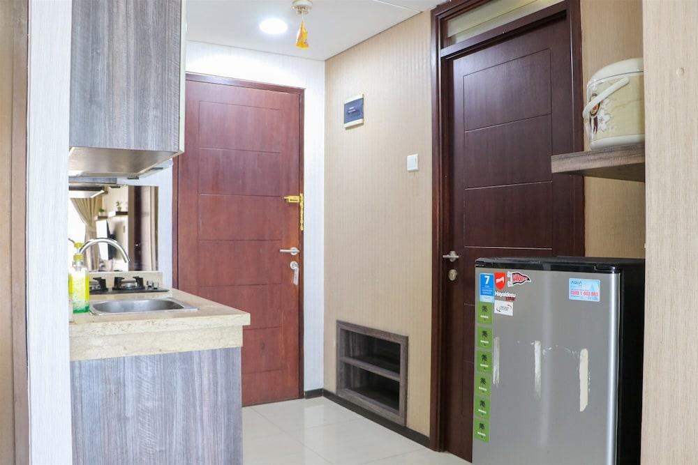 Best Deal Stylish 2Br At Apartment Gateway Pasteur Interior