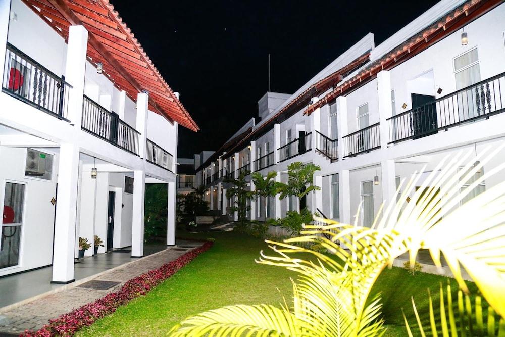 The Covanro Exterior