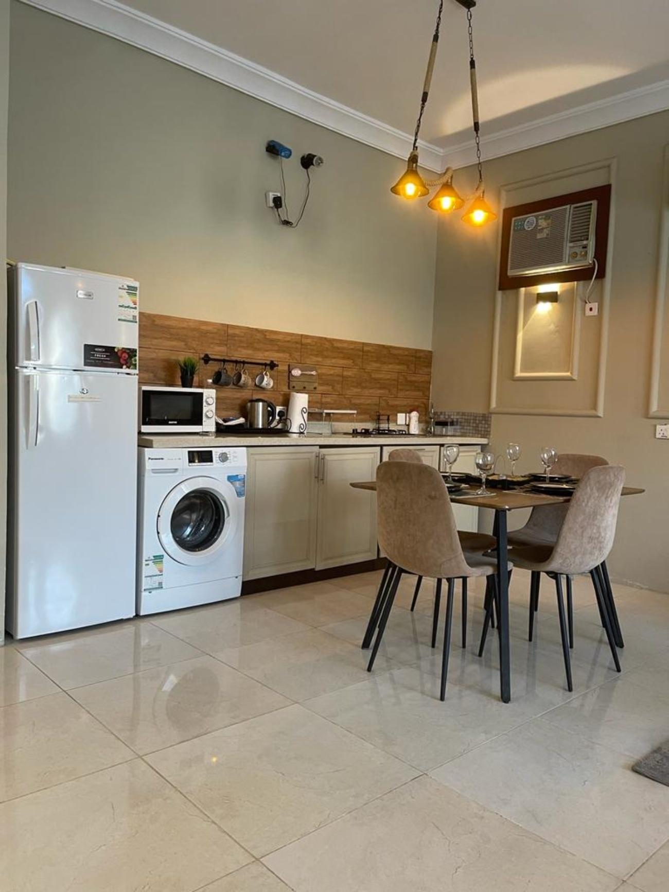 Comfy Chalet with Comfortable and Simple Furniture | 1505 Private kitchen
