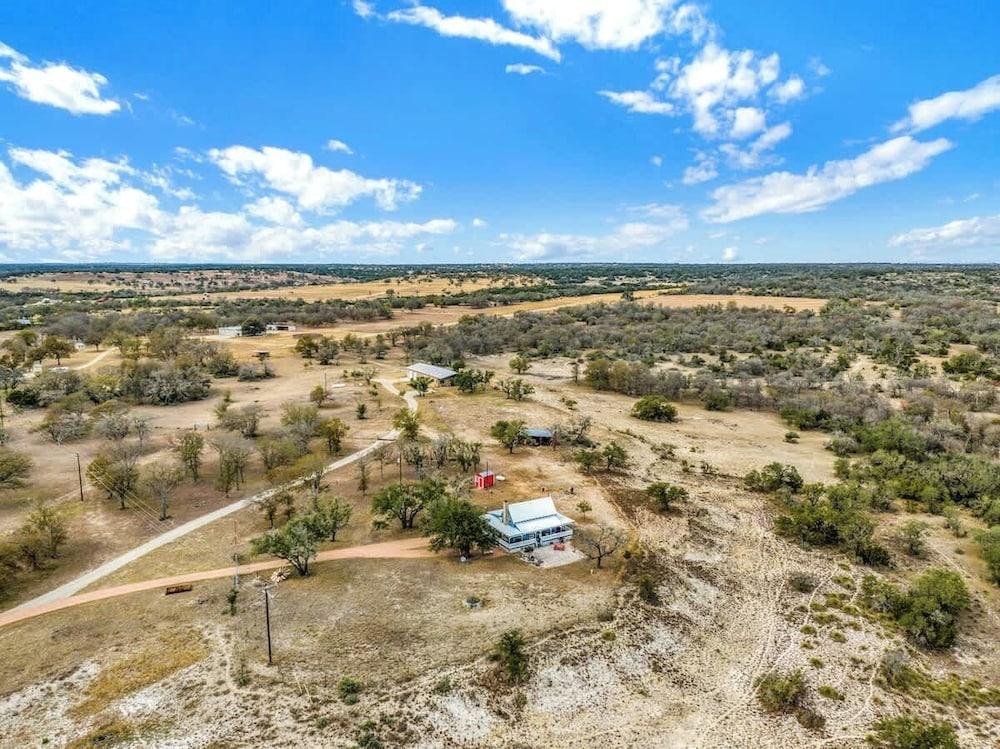 Das Liebe Haus- Peaceful-12 mi to Downtown Fred Aerial View