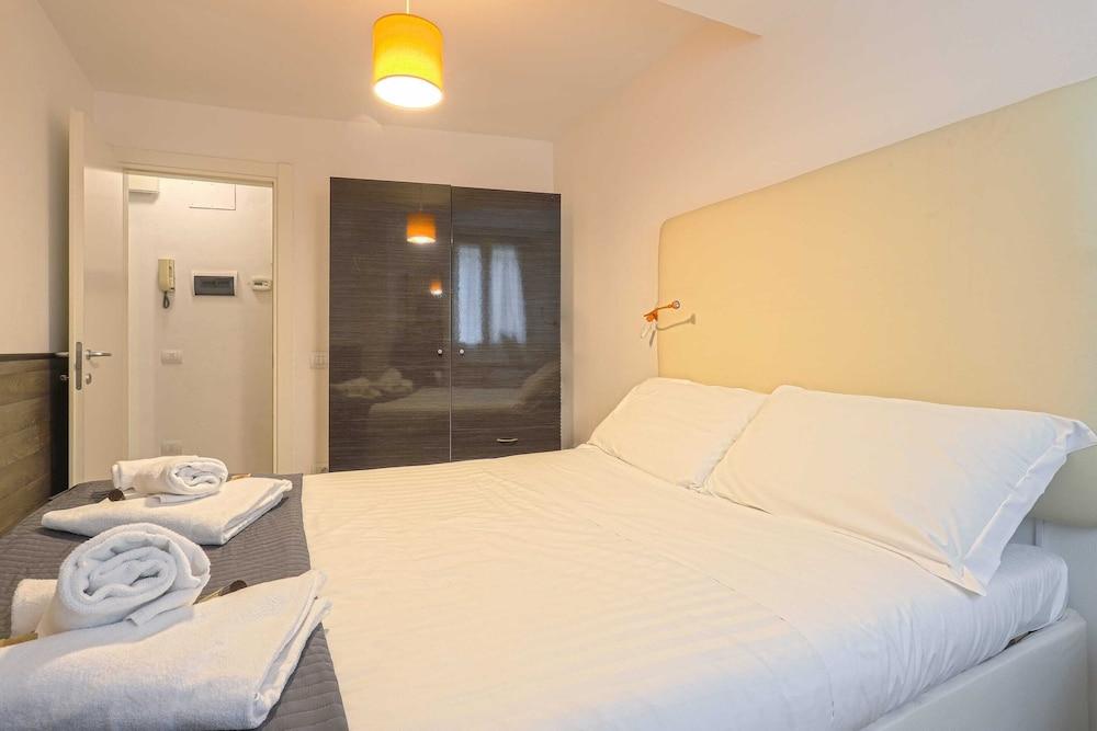 Delightful Suite Room