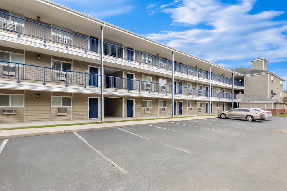 سوبوربان ستوديوز ليك لاند نورث آي-4 المنطقة الخارجية