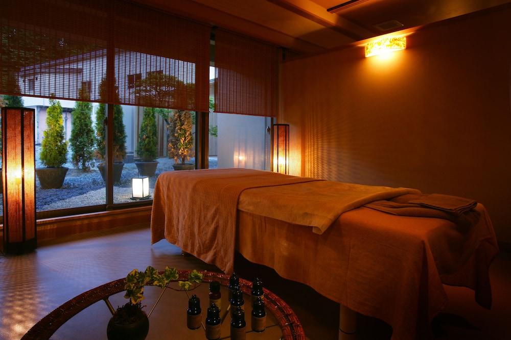 Yusen Shidate Massage