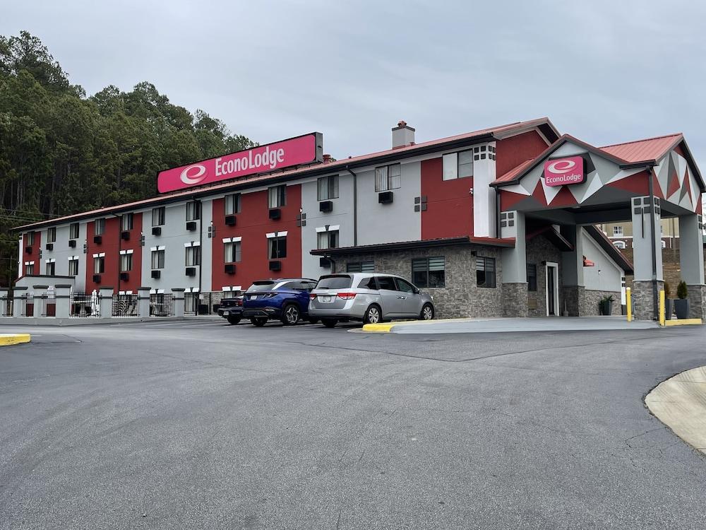 Econo Lodge Cartersville-Emerson Lake Point