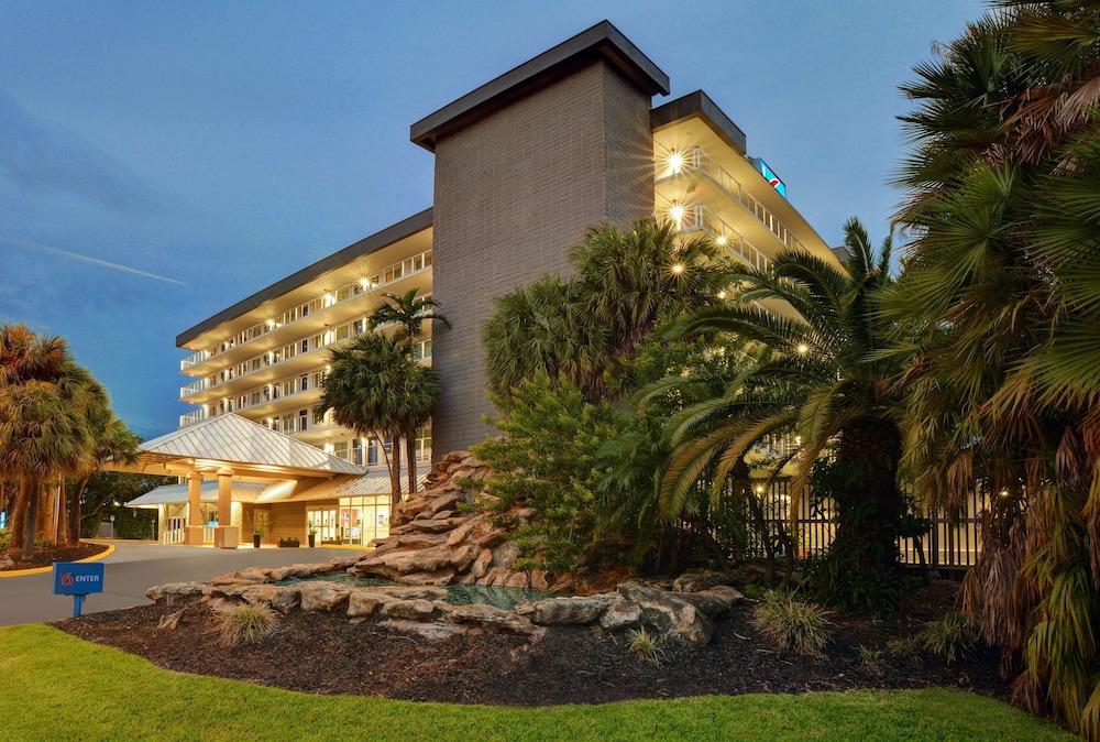 موتل 6 كاتلر باي، فلوريدا