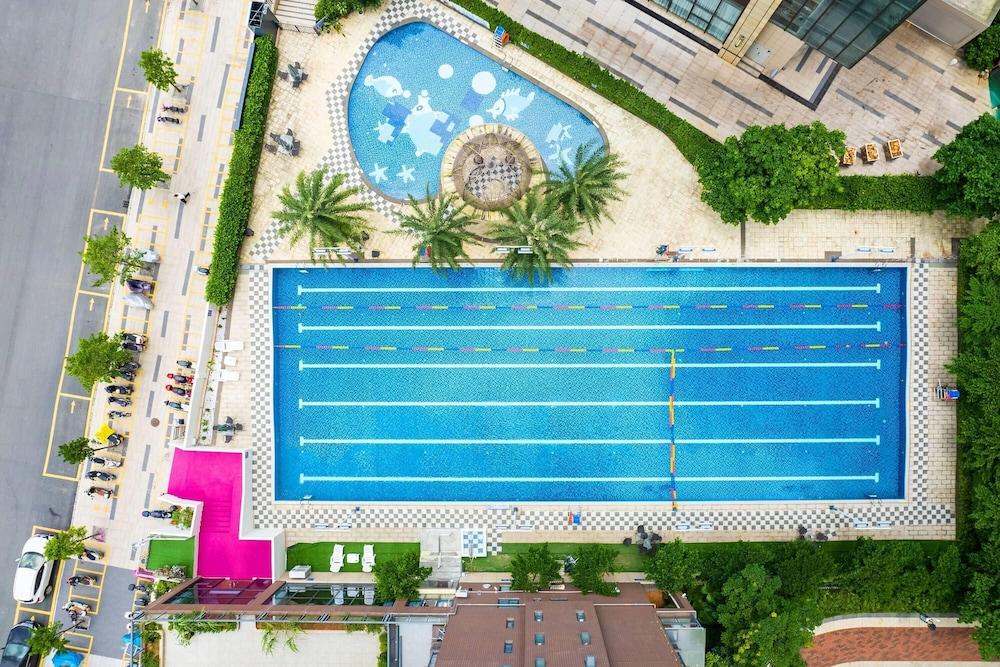 Wyndham Garden Gaozhou Waterslide