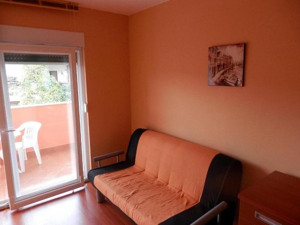 Apartments St Rialto - Comfort One-bedroom Apartment With Balcony