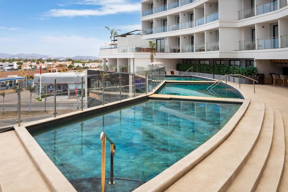 ويندام جاردن مازاتلان مارينا