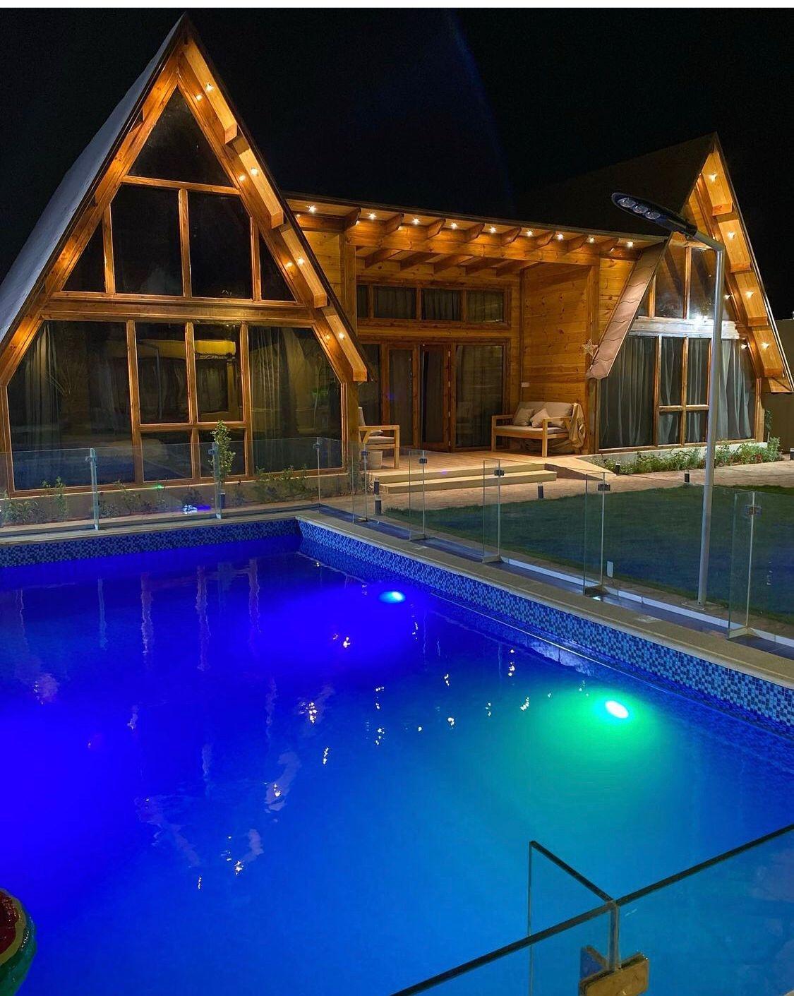 Elegant Chalet with Comfortable and Simple Furniture| 2019