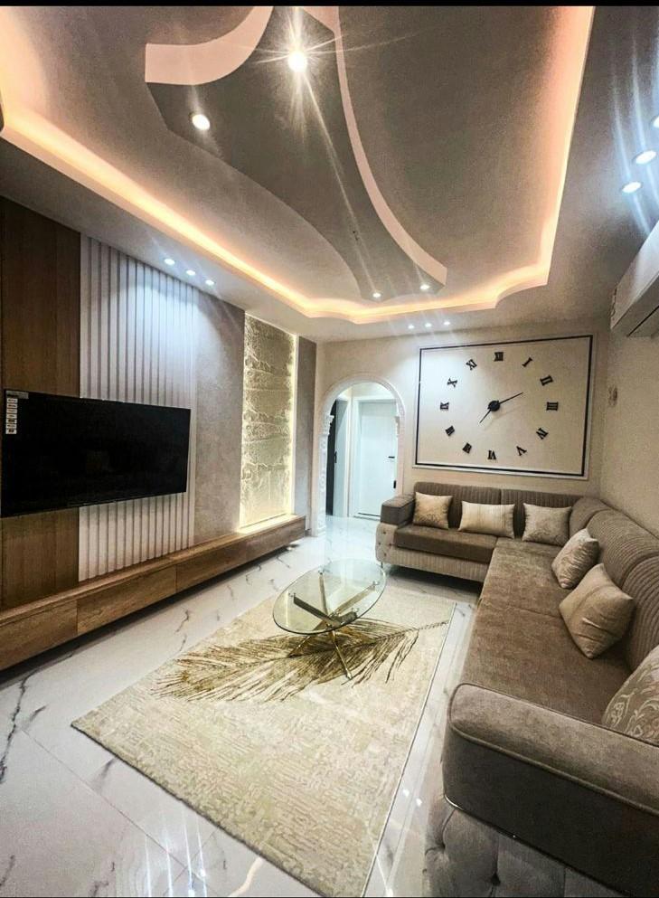 Comfy Apartment with Comfortable and Simple Furniture | 4773
