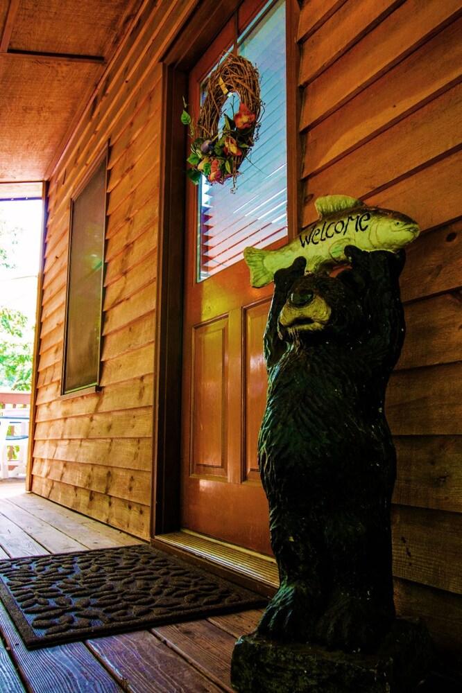 Smoky Waters by Hosteeva Exterior