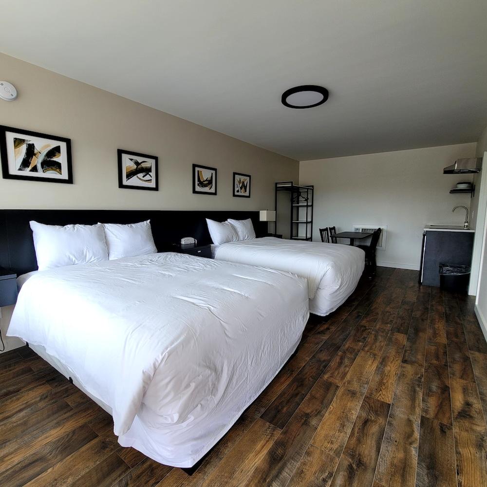 ريتشلاند إن آند سويتس