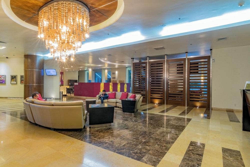 Hotel Lucerna Hermosillo Reception