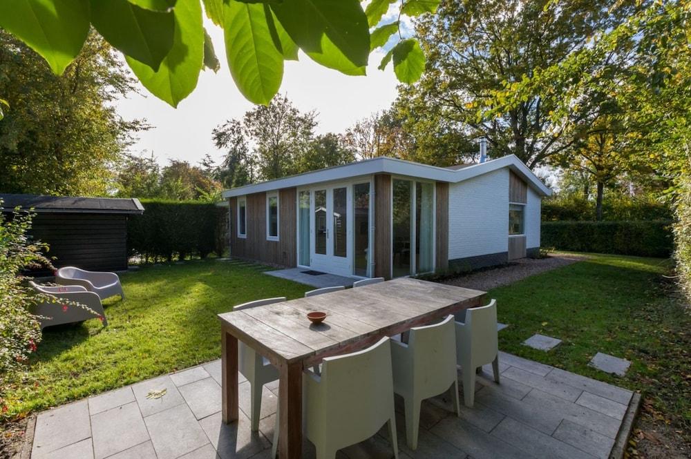 House in Oostkapelle Near Beach & Sauna