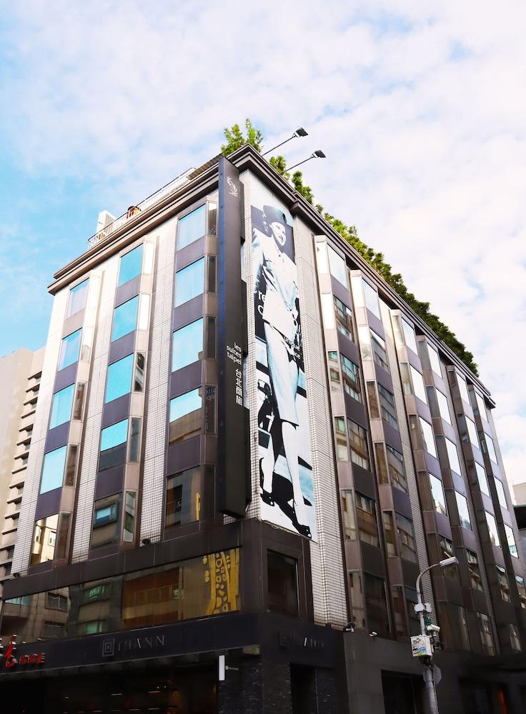 ليه سويت تايبيه دا آن المنطقة المحيطة بالمنشأة