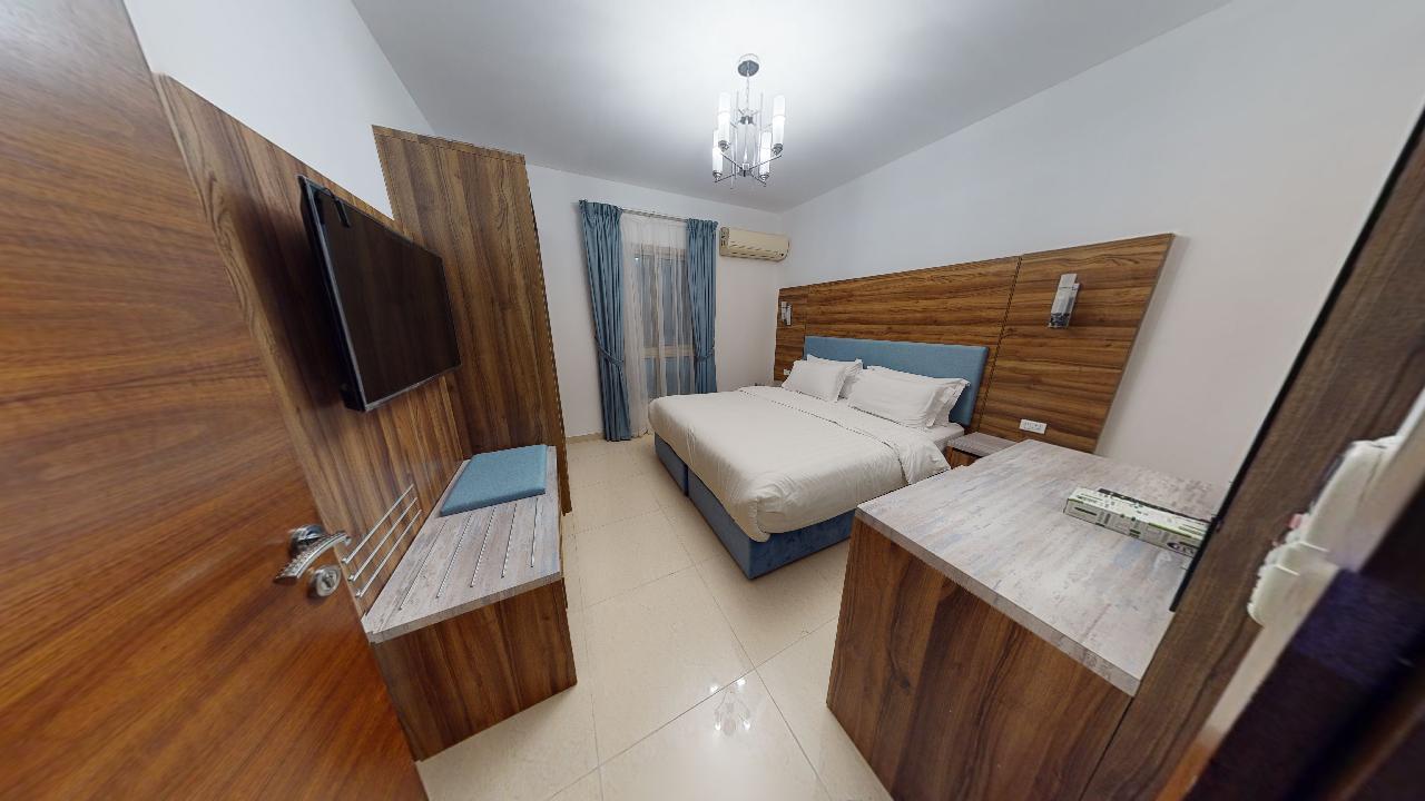 Elegant Chalet with Pool | 971 Bedroom