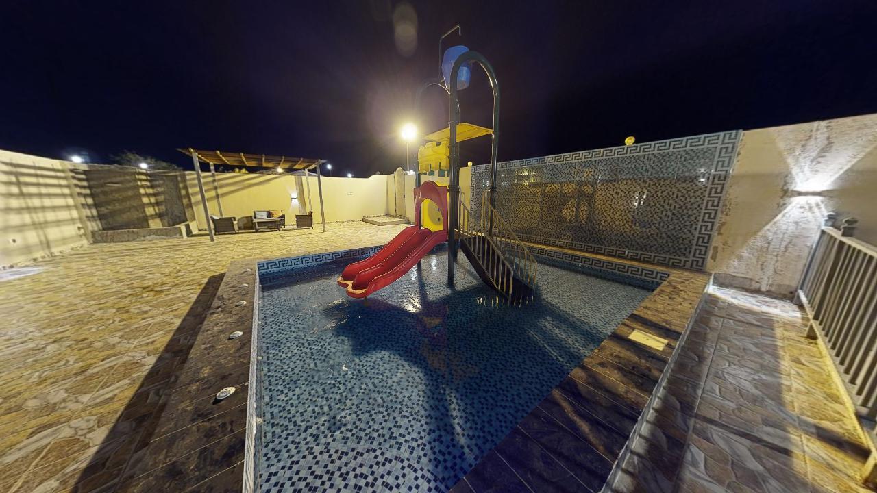 Amazing Chalet with Water Games | 1109