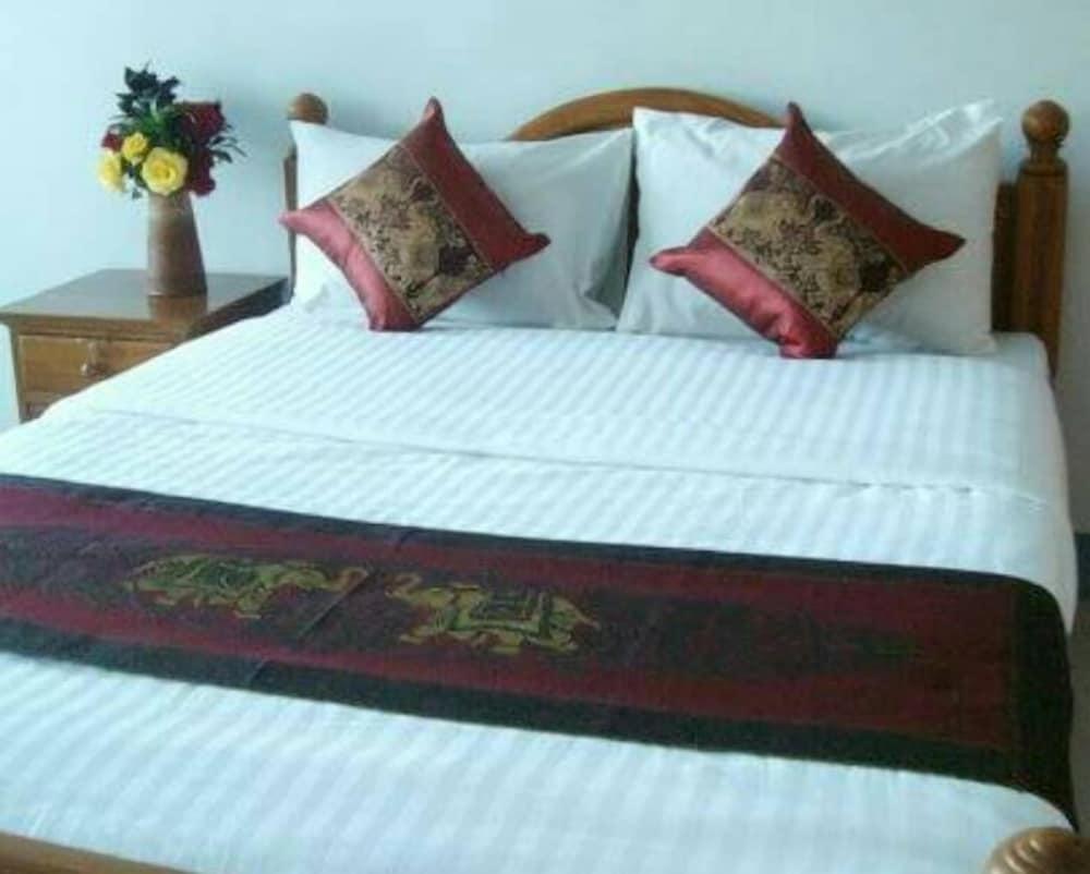 كازارين كورت