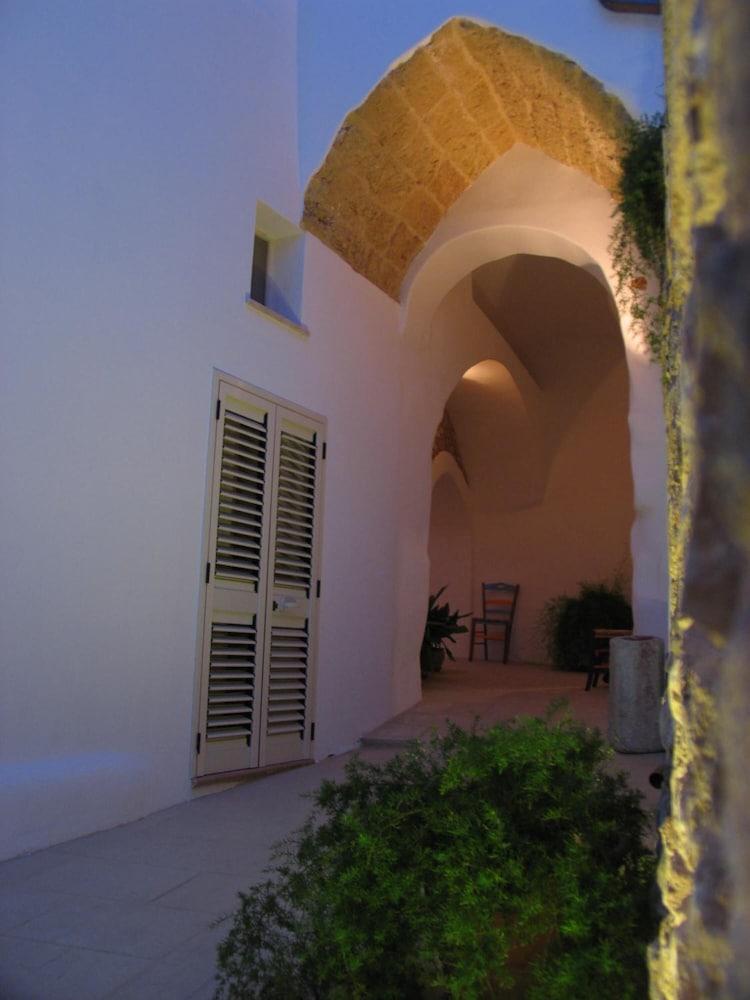 Corte dei Nonni Exterior