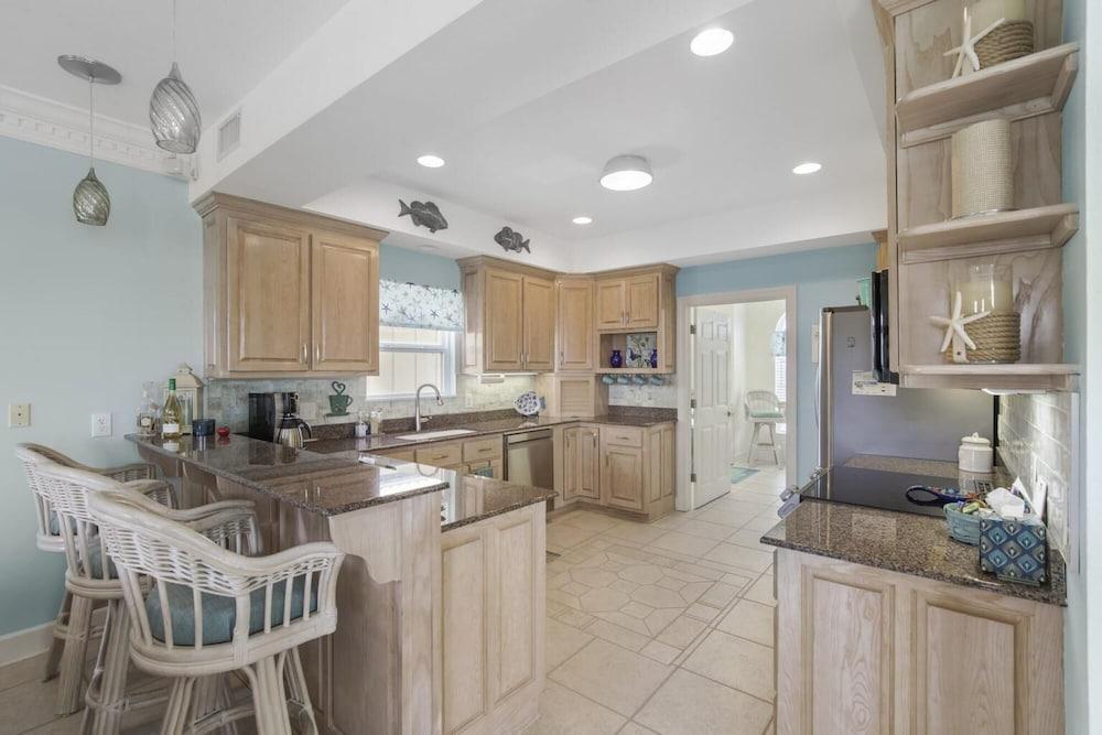 Beach House With Views of Little Lagoon Room
