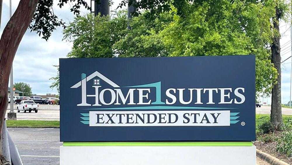 Home 1 Suites Extended Stay Exterior