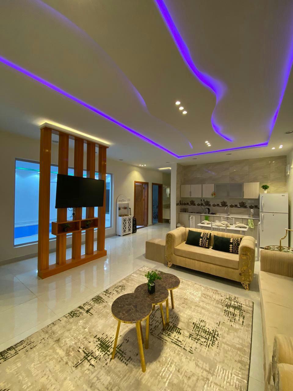 شاليه بتصميم أنيق وبأثاث مريح وبسيط | 2969 منطقة المعيشة