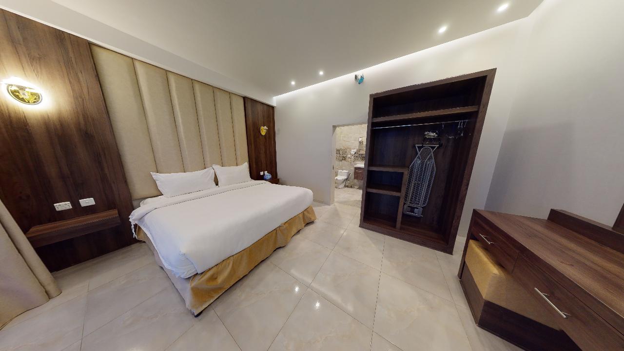Attractive Chalet with Pool | 1383 Bedroom