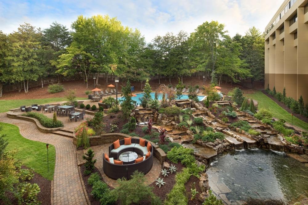 حياة ريجنسي سويتس أتلانتا نورث ويست زحليقة مائية