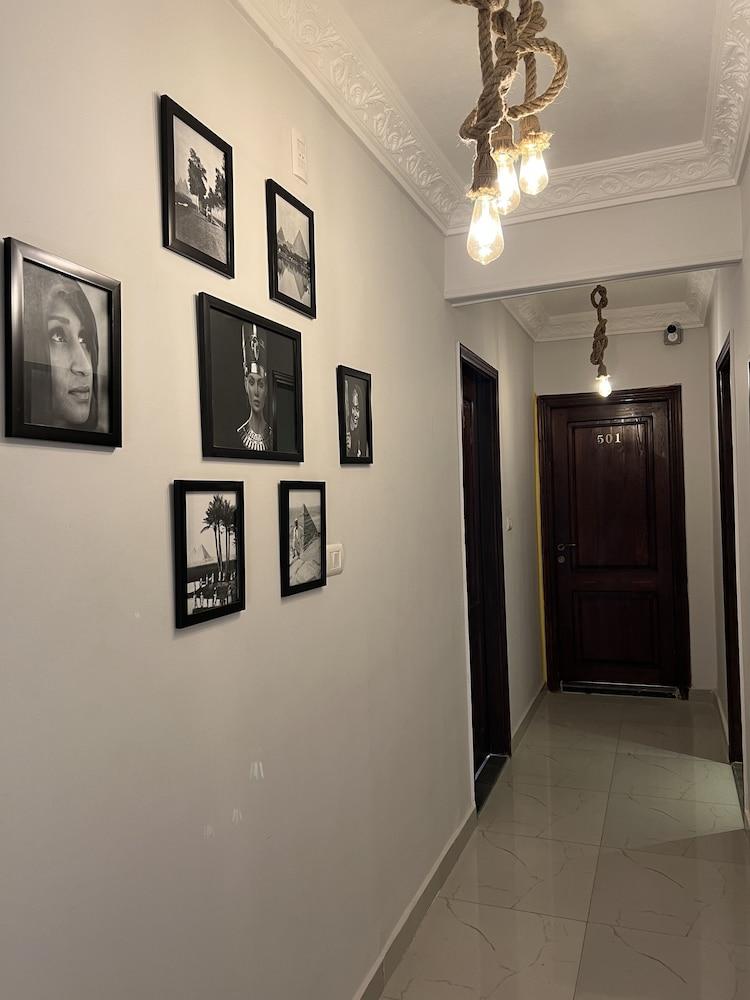 New Museum Guest House Pyramids View Exterior