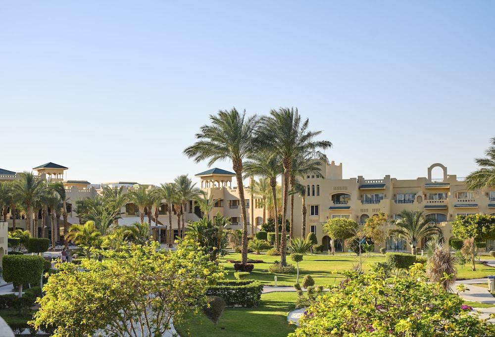 منتجع كورال سي ووتر وورلد  - شامل جميع الخدمات المنطقة المحيطة بالمنشأة