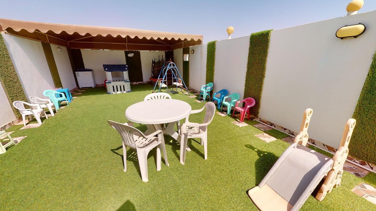 Comfy Apartment with Kids Playground | 2078