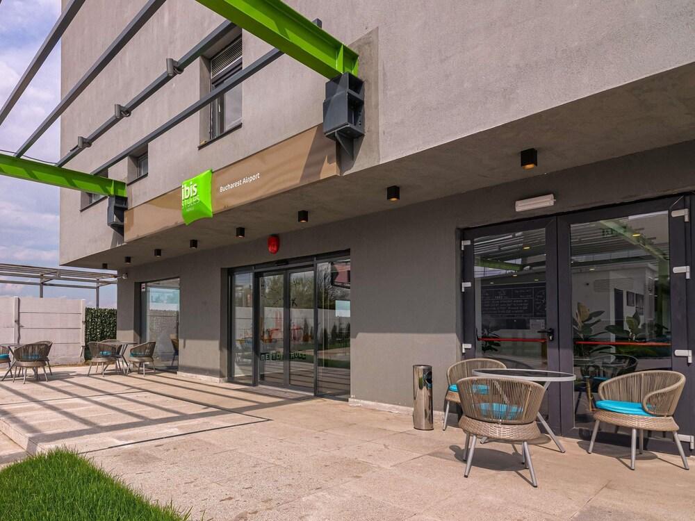 ibis Styles Bucharest Airport Exterior