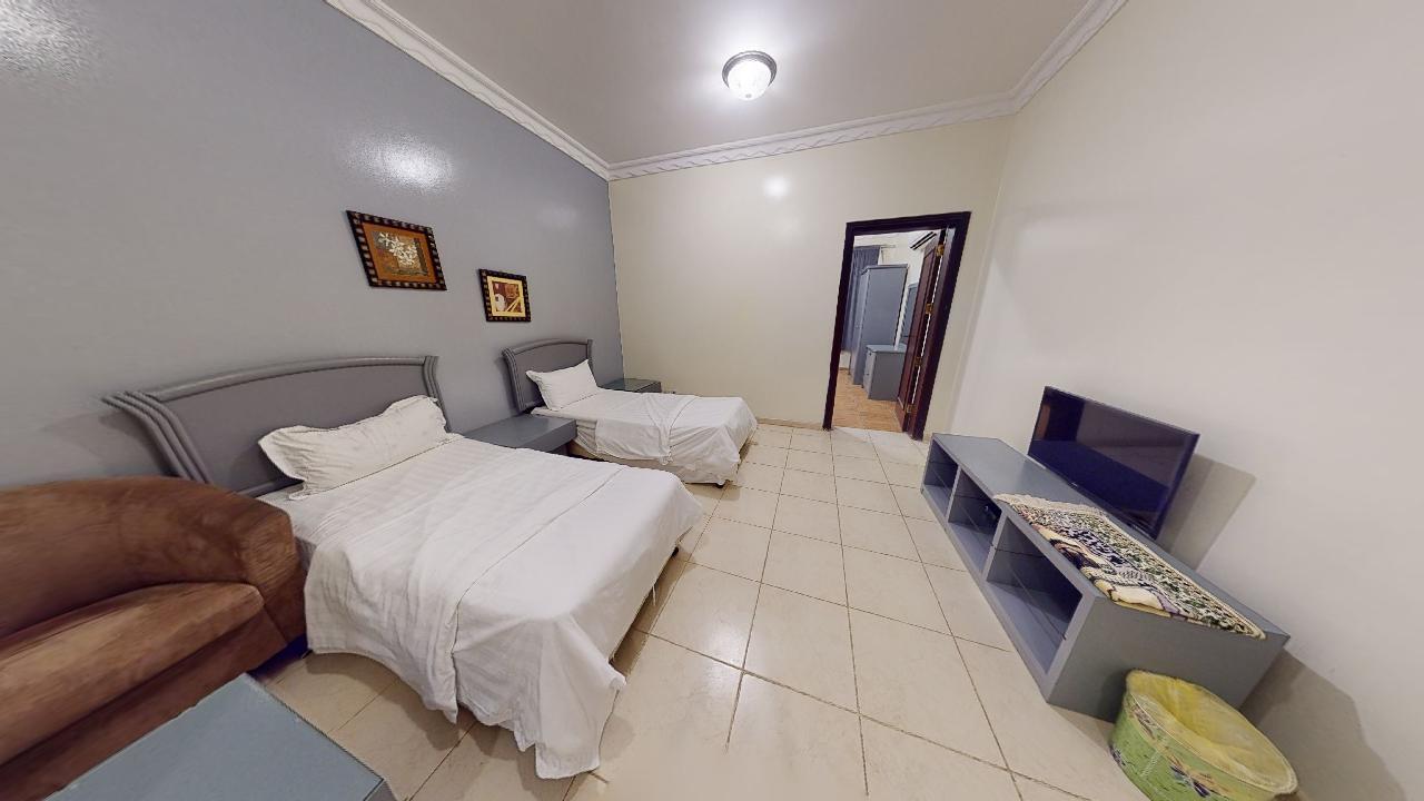 Comfy Chalet with Comfortable and Simple Furniture | 2021 Room
